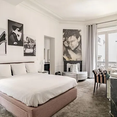 Champs-elysees Luxe Palace *