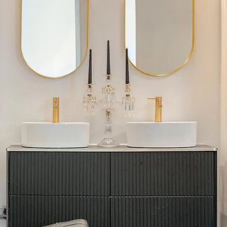 Champs-elysees Luxe Palace Apartman