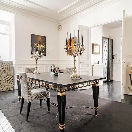 Apartman Champs-elysees Luxe Palace
