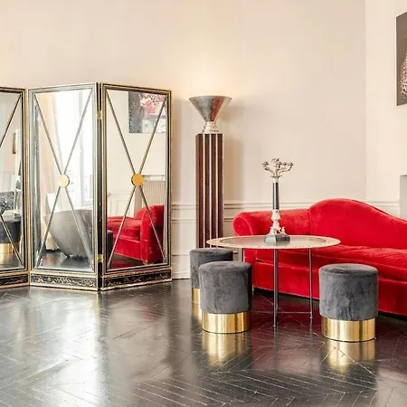 Champs-elysees Luxe Palace Apartman *
