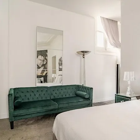 Champs-elysees Luxe Palace Apartman