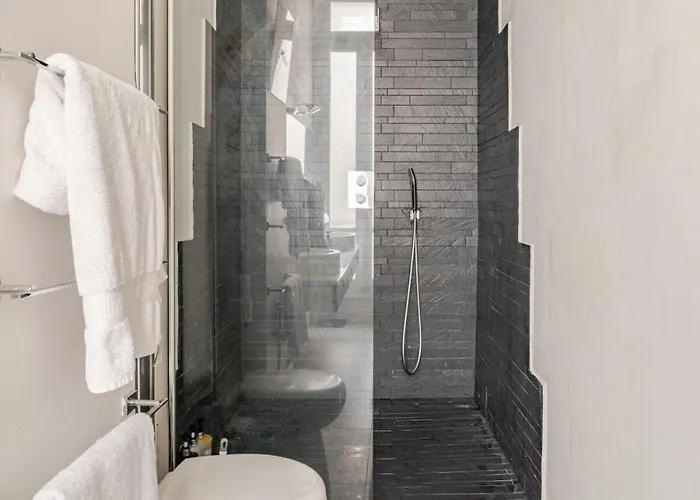 Champs-elysees Luxe Palace Apartment