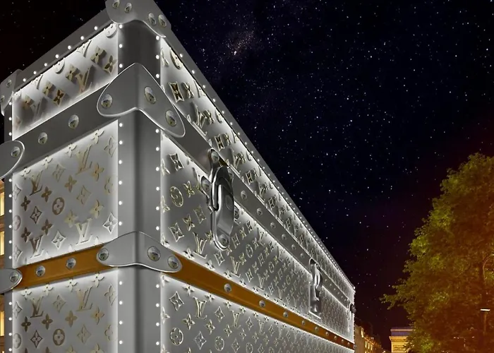 Champs-elysees Luxe Palace アパート パリ