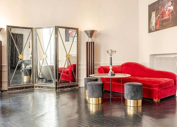 Champs-elysees Luxe Palace 아파트 *